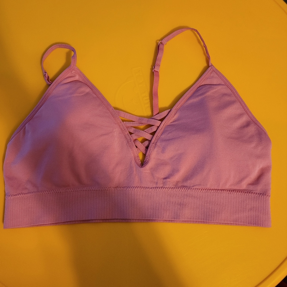 🌕 Seamless Strappy Cami Bra